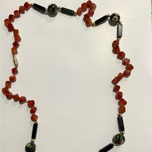 Chic Floral Beaded Necklace